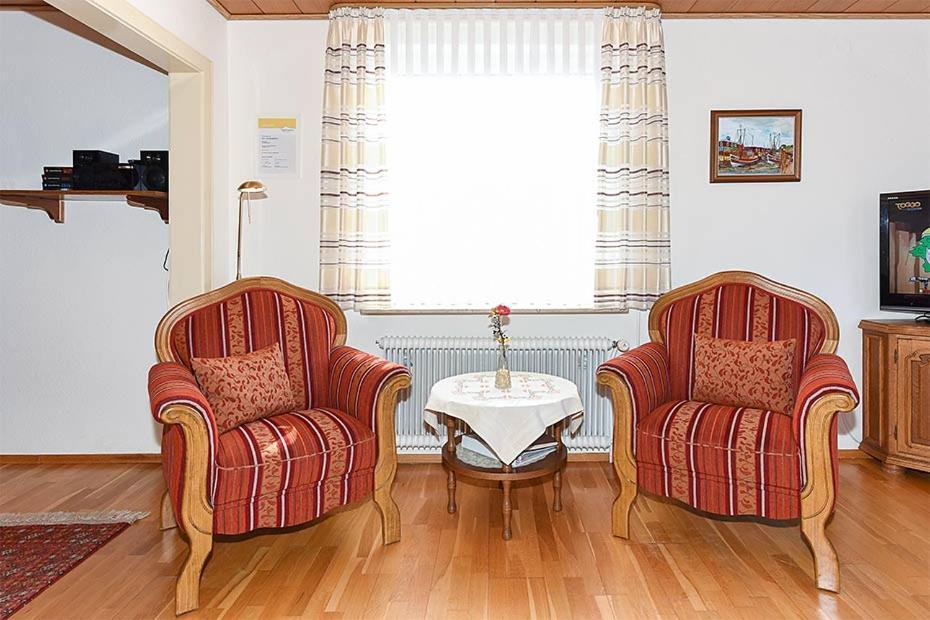 Ferienwohnungen Im Haus Nordseebrise Neuharlingersiel Luaran gambar